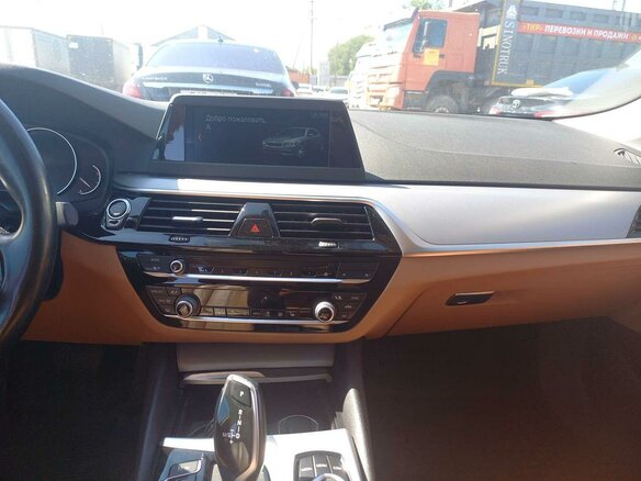 2019 BMW 5 серии 520i VII (G30/G31/G38), чёрный, 3386750 рублей - вид 9