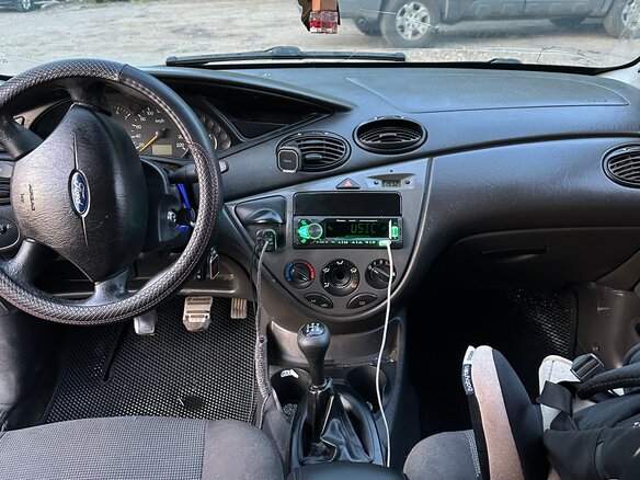 2004 Ford Focus I Рестайлинг, серебристый - вид 5