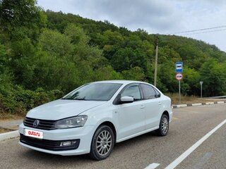 2016 Volkswagen Polo V Рестайлинг, белый, 1050000 рублей, вид 2