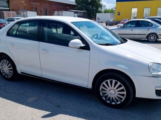 2008 Volkswagen Jetta V, белый, 440000 рублей, вид 2