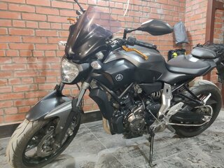 2016 Yamaha MT-07 (FZ-07), серый, 750000 рублей, вид 1