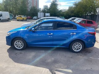 2019 Kia Rio IV, синий, 1300000 рублей, вид 3