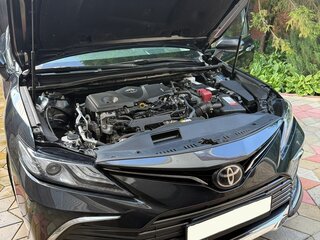 2023 Toyota Camry VIII (XV70) Рестайлинг, чёрный, 3650000 рублей, вид 2