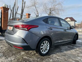 2021 Hyundai Solaris II Рестайлинг, серый, 1299000 рублей, вид 2
