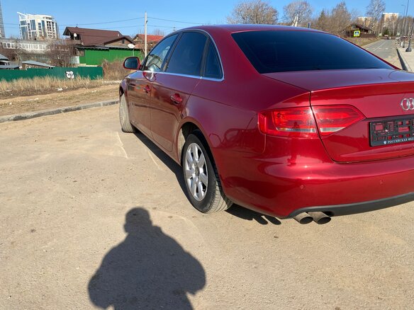 2008 Audi A4 IV (B8), красный, 825000 рублей - вид 2