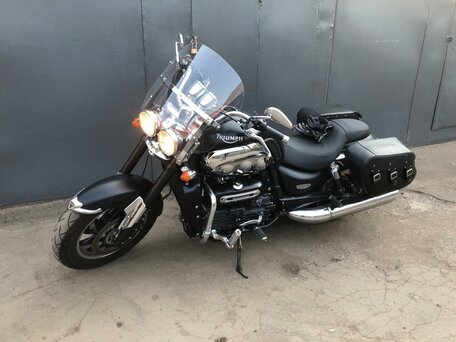 2010 Triumph Rocket 3, чёрный, 1290000 рублей, вид 2