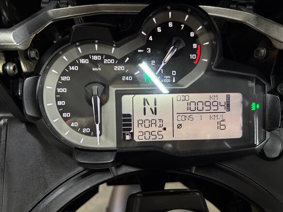 2015 BMW R 1200 GS Adventure, белый, 970000 рублей - вид 16