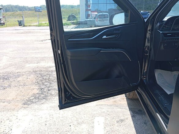 2023 Cadillac Escalade ESV V, чёрный, 8854000 рублей - вид 8