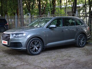 2015 Audi Q7 II (4M), серый, 3950000 рублей, вид 3