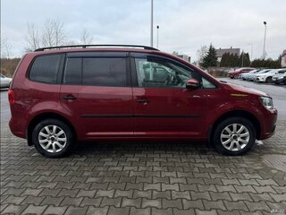 2010 Volkswagen Touran I Рестайлинг 2, красный, 890000 рублей, вид 3