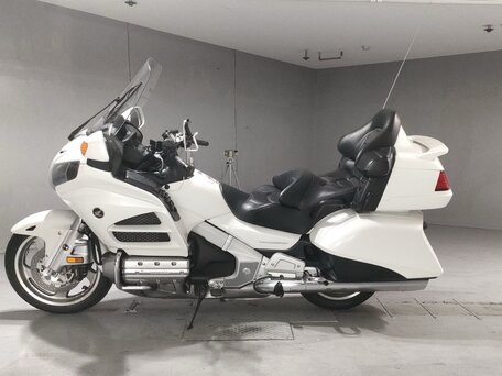 2012 Honda GL 1800 Gold Wing, белый, 1281000 рублей, вид 2