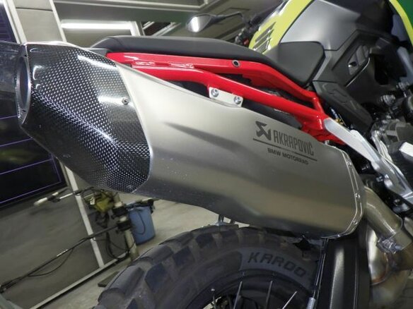2025 BMW F 900 GS, жёлтый, 1460000 рублей - вид 9