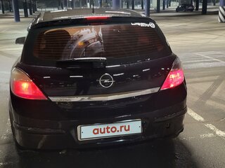 2008 Opel Astra H Рестайлинг, чёрный, 450000 рублей, вид 3