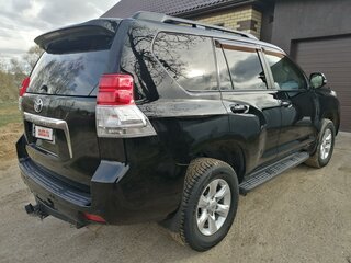 2010 Toyota Land Cruiser Prado 150 Series, чёрный, 2100000 рублей, вид 3