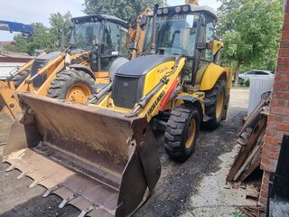 2013 New Holland B90B, жёлтый, 6000000 рублей, вид 4