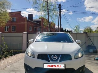 2013 Nissan Qashqai I Рестайлинг, белый, 1110000 рублей, вид 1
