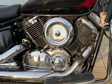 2005 Yamaha XVS1100, чёрный, 550000 рублей, вид 3