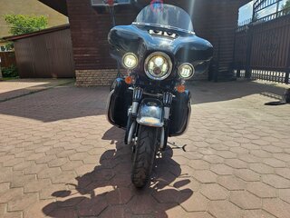 2019 Harley-Davidson Electra Glide, чёрный, 1900000 рублей, вид 1