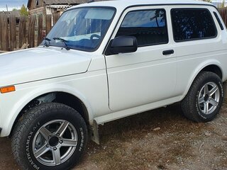 2023 Lada (ВАЗ) Niva Legend I, белый, 850000 рублей, вид 2