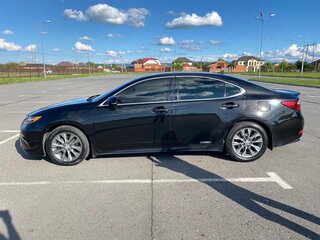 2012 Lexus ES 300h VI, чёрный, 2000000 рублей, вид 5