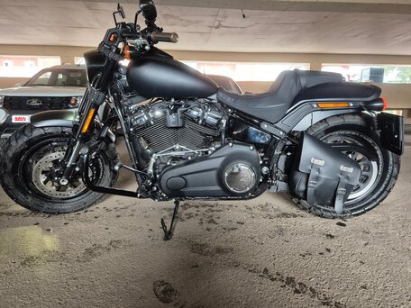 2019 Harley-Davidson Fat Bob, чёрный, 2350000 рублей, вид 1