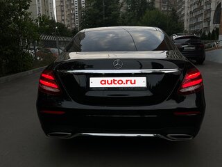 2020 Mercedes-Benz E-Класс 200 V (W213, S213, C238), чёрный, 2850000 рублей, вид 4