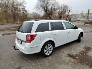 2012 Opel Astra H Рестайлинг, белый, 800000 рублей, вид 5