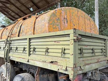1986 КамАЗ 4310, зелёный, 600000 рублей, вид 2