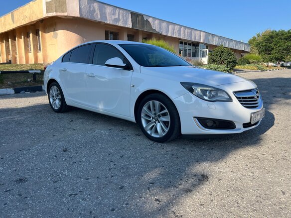 2013 Opel Insignia I Рестайлинг, белый, 1190000 рублей - вид 5