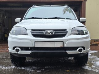 2020 Lada (ВАЗ) Niva, белый, 900000 рублей, вид 2