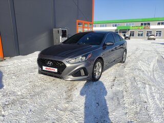 2017 Hyundai Sonata VII (LF) Рестайлинг, серый, 2190000 рублей, вид 1