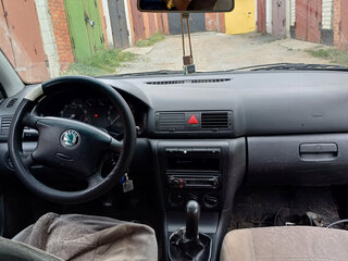 2007 Skoda Octavia I (A4) Рестайлинг, белый, 220000 рублей, вид 5