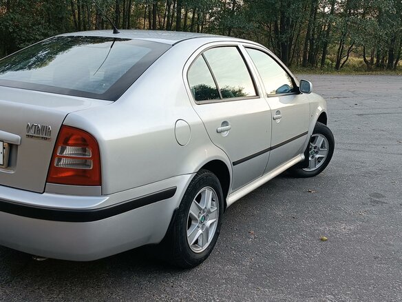 2001 Skoda Octavia I (A4) Рестайлинг, серебристый, 461999 рублей - вид 11