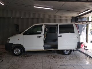 1999 Toyota Town Ace III, белый, 700000 рублей, вид 3