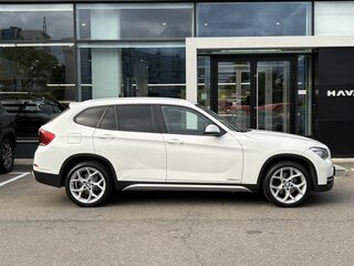 2013 BMW X1 20i I (E84) Рестайлинг, белый, 1079000 рублей, вид 4