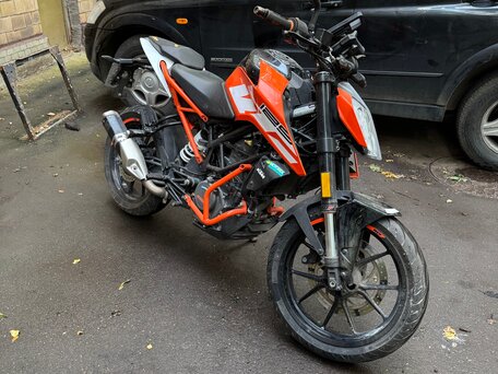2020 KTM 125 Duke, оранжевый, 370000 рублей, вид 1