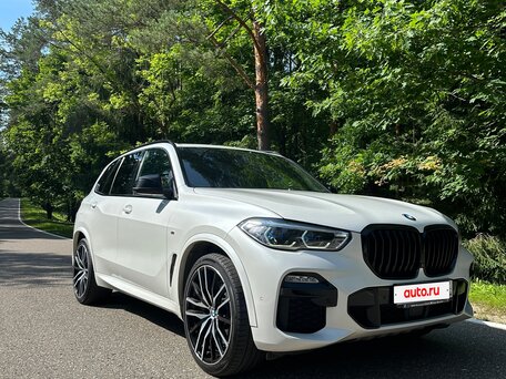 2019 BMW X5 30d IV (G05/G18), белый, 6050000 рублей, вид 3
