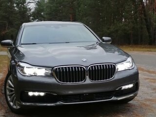 2017 BMW 7 серии Long 740Le xDrive VI (G11/G12), серый, 2850000 рублей, вид 2
