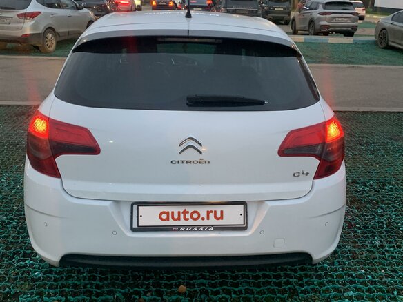 2012 Citroen C4 II, белый, 550000 рублей - вид 8