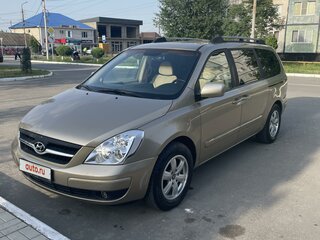 2006 Hyundai Entourage, золотистый, 1250000 рублей, вид 1