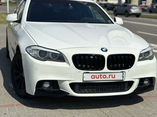 2011 BMW 5 серии 525d VI (F10/F11/F07), белый, 1700000 рублей, вид 4