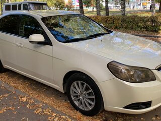 2010 Chevrolet Epica V250 Рестайлинг, белый, 1020000 рублей, вид 3