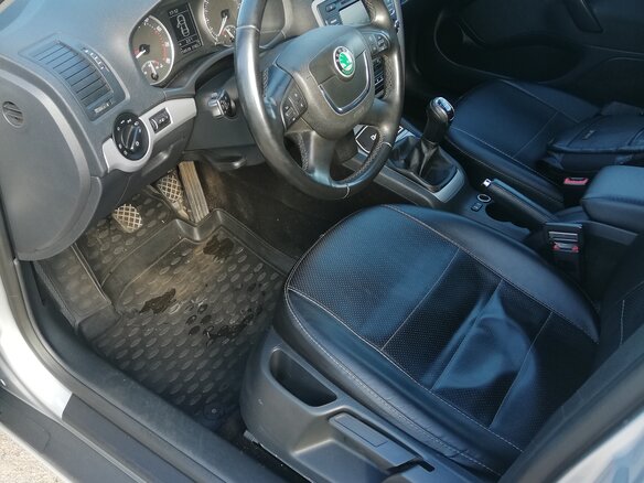 2013 Skoda Octavia II (A5) Рестайлинг, серебристый - вид 13
