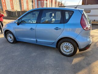 2010 Renault Scenic III, серебристый, 800000 рублей, вид 2