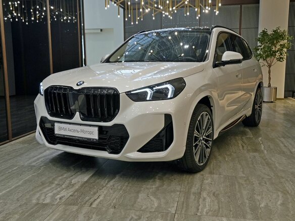 2026 BMW X1 Long 25Li xDrive III (U11/U12), белый, 5780000 рублей