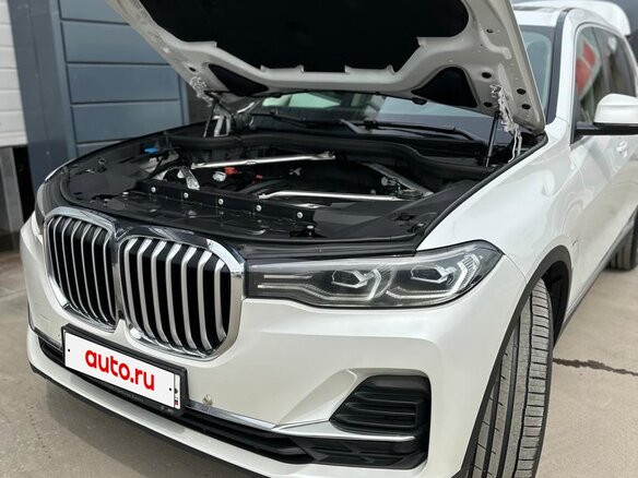 2019 BMW X7 30d I (G07), белый
