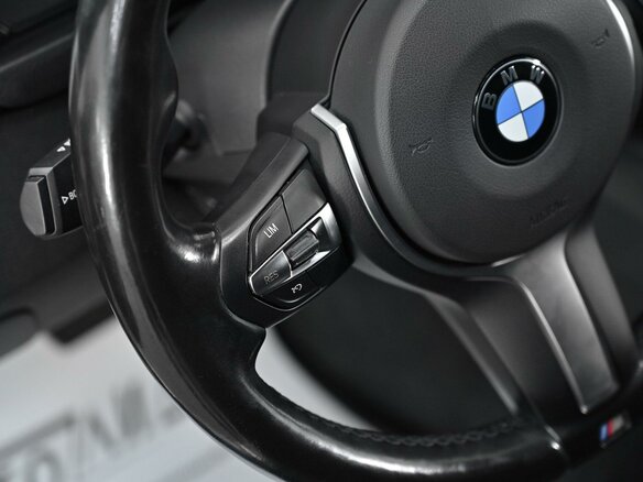 2018 BMW 3 серии 320i xDrive VI (F3x) Рестайлинг, белый - вид 11