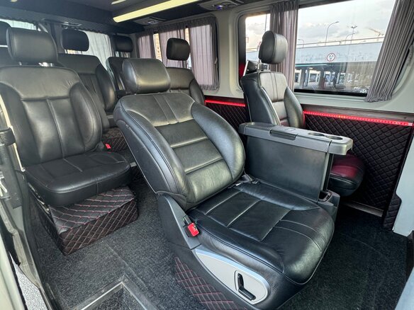2016 Mercedes-Benz Sprinter, серебристый, 4500000 рублей - вид 5