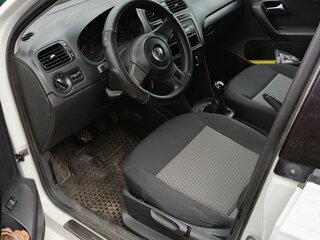 2014 Volkswagen Polo V, белый, 550000 рублей, вид 4