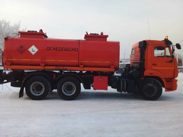 2019 КамАЗ 65115, оранжевый, 4000000 рублей
